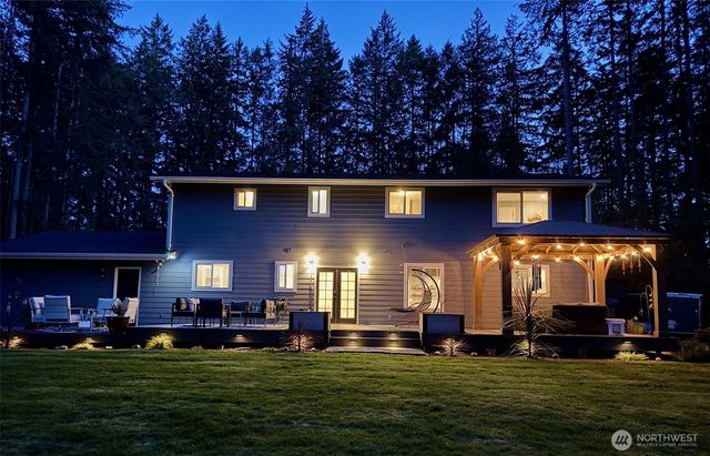 5571 SE Nelson Road, Olalla, WA 98359