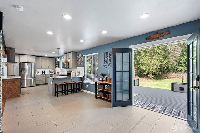 5571 SE Nelson Road, Olalla, WA 98359