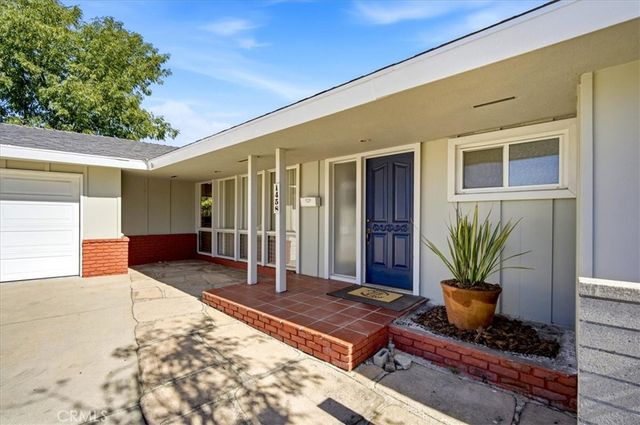 1458 N Mountain, Claremont, CA 91711