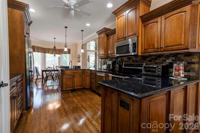 207 Cross Creek Drive, Cherryville, NC 28021