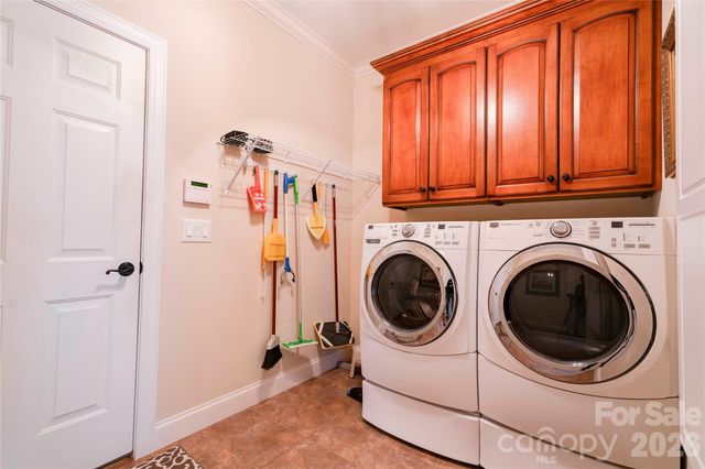 207 Cross Creek Drive, Cherryville, NC 28021