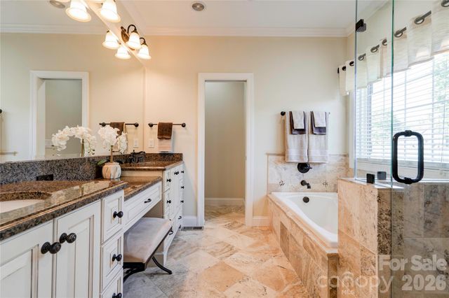 207 Cross Creek Drive, Cherryville, NC 28021