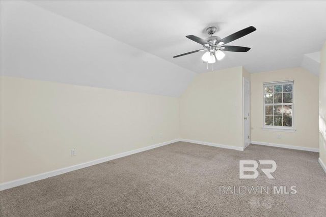 123 Lakeview Loop, Daphne, AL 36526