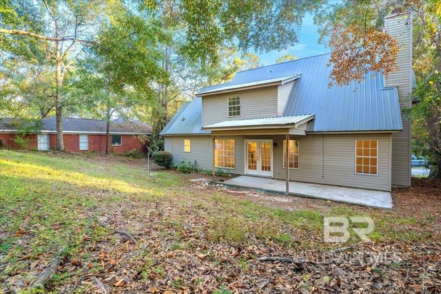 123 Lakeview Loop, Daphne, AL 36526