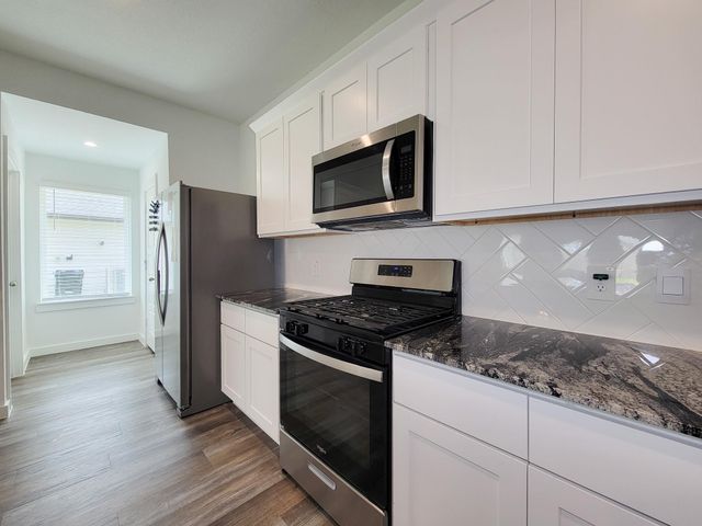 1014 Star Grass Lane, Rosharon, TX 77583