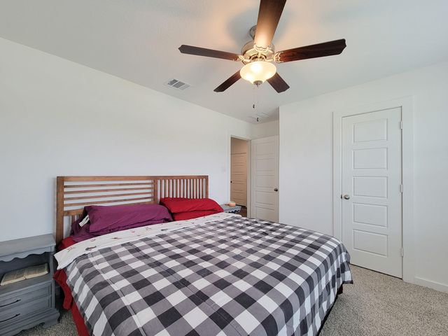 1014 Star Grass Lane, Rosharon, TX 77583