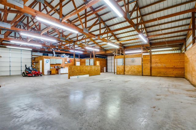 1003 OVILLA Road, Red Oak, TX 75154