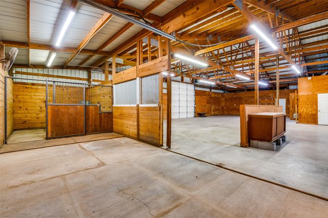 1003 OVILLA Road, Red Oak, TX 75154