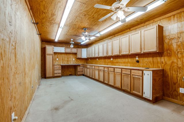 1003 OVILLA Road, Red Oak, TX 75154