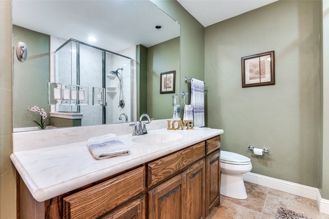 1003 OVILLA Road, Red Oak, TX 75154