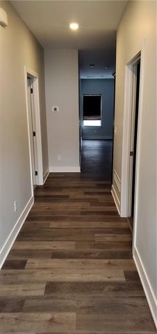 200 SE 8th Street, Oak Grove, MO 64075