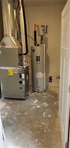 200 SE 8th Street, Oak Grove, MO 64075