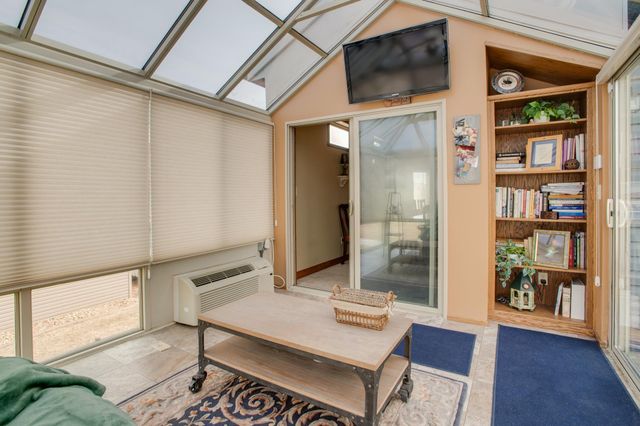 1610 42nd Avenue S, Moorhead, MN 56560