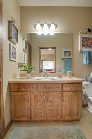 1610 42nd Avenue S, Moorhead, MN 56560