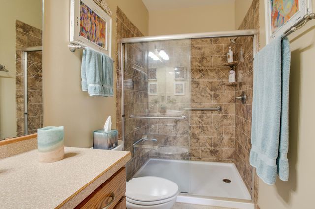 1610 42nd Avenue S, Moorhead, MN 56560