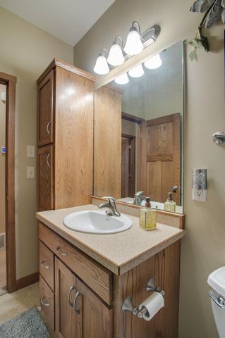 1610 42nd Avenue S, Moorhead, MN 56560