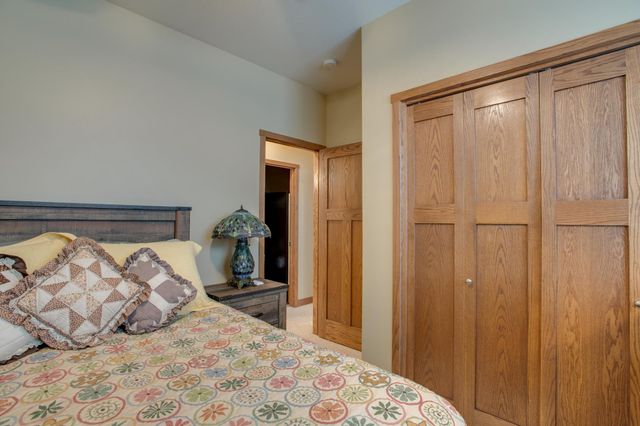 1610 42nd Avenue S, Moorhead, MN 56560