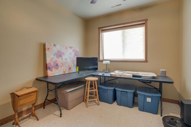 1610 42nd Avenue S, Moorhead, MN 56560