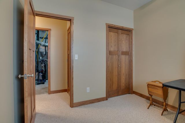 1610 42nd Avenue S, Moorhead, MN 56560