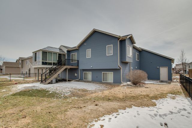 1610 42nd Avenue S, Moorhead, MN 56560