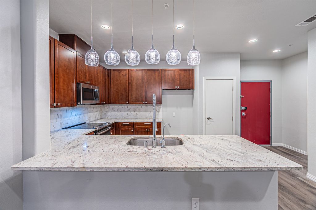 1220 W Trinity Mills Road 2007, Carrollton, TX 75006