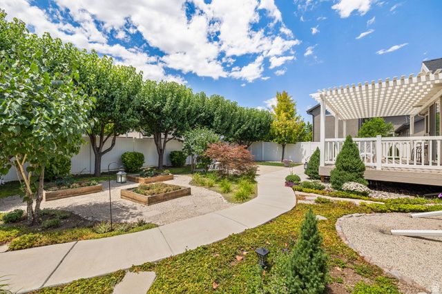 7924 S HARTLEY LN, West Jordan, UT 84081