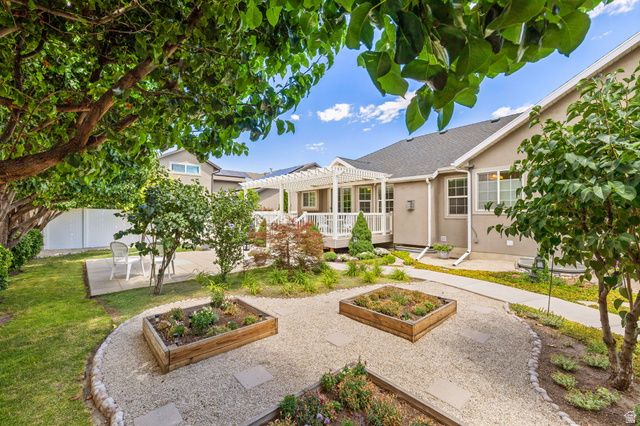 7924 S HARTLEY LN, West Jordan, UT 84081