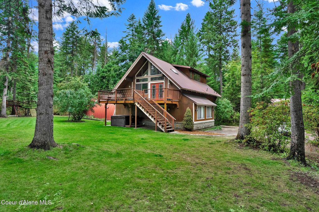 30553 N STAMPEDE RD, Athol, ID 83801