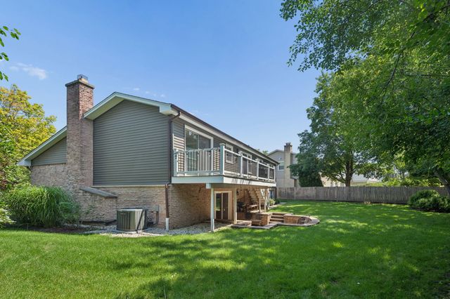 3923 Rutgers Lane, Northbrook, IL 60062