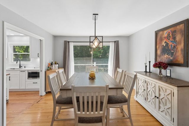 3923 Rutgers Lane, Northbrook, IL 60062