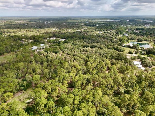 260 35th AVE NW, Naples, FL 34120