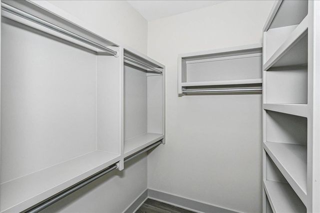 2953 S Bunker Hill Ct., Wichita, KS 67210