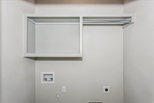 2953 S Bunker Hill Ct., Wichita, KS 67210