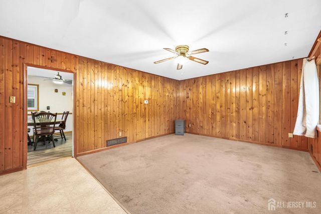 12 Gover Court, Spotswood, NJ 08884