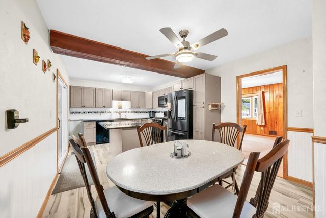 12 Gover Court, Spotswood, NJ 08884