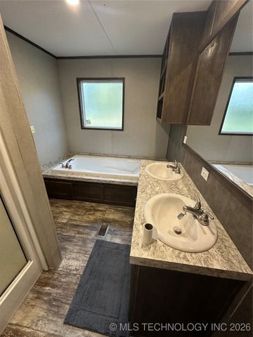 92 South, Cartwright, OK 74731