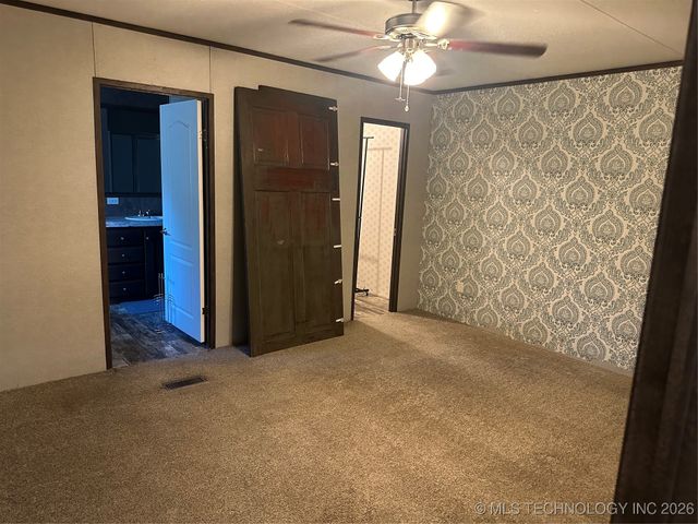 92 South, Cartwright, OK 74731