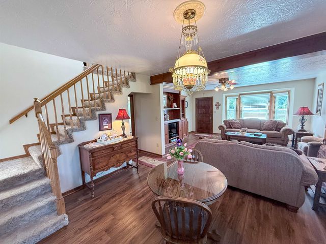 30121 W 63rd, Cheney, KS 67025