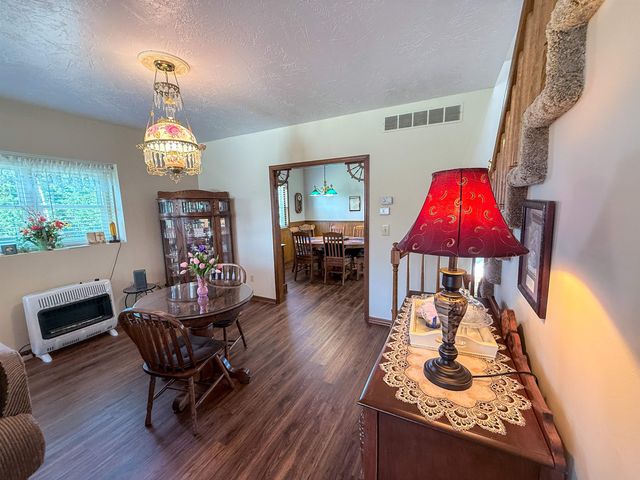 30121 W 63rd, Cheney, KS 67025