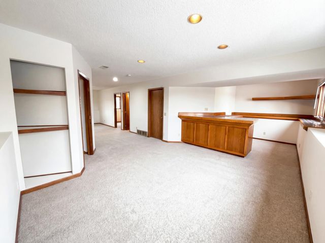 14012 Underclift Street NW, Andover, MN 55304