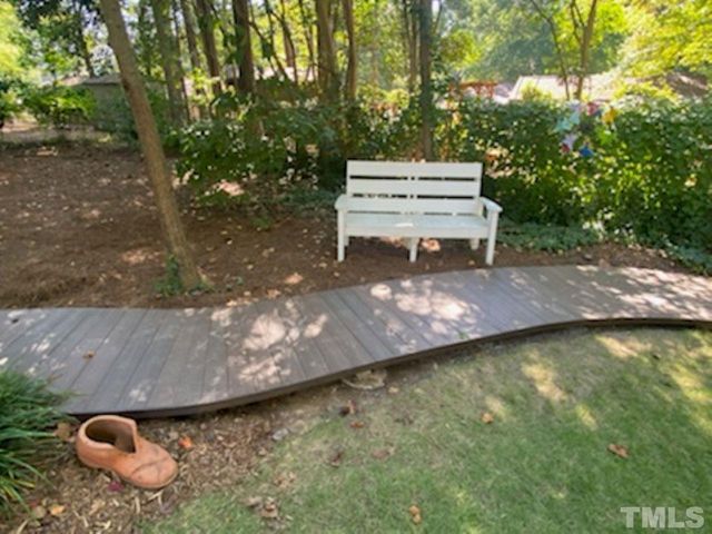 404 S Montreal Court, Cary, NC 27511