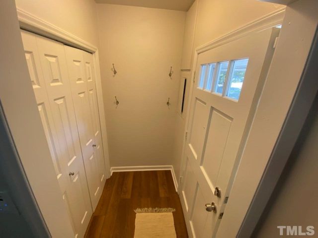 404 S Montreal Court, Cary, NC 27511