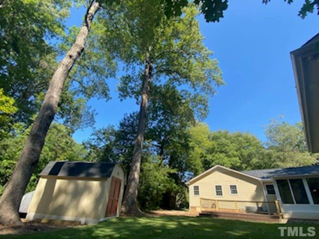 404 S Montreal Court, Cary, NC 27511