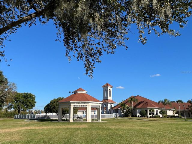 3833 WHISTLEWOOD CIRCLE, Lakeland, FL 33811