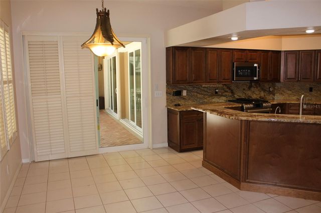 2303 OXFORD COURT, Safety Harbor, FL 34695