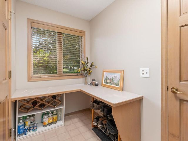 8401 Passfield Turn, Maple Grove, MN 55311