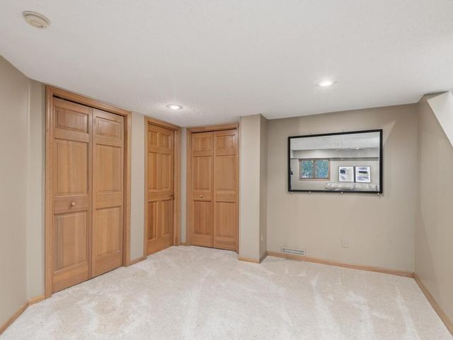 8401 Passfield Turn, Maple Grove, MN 55311