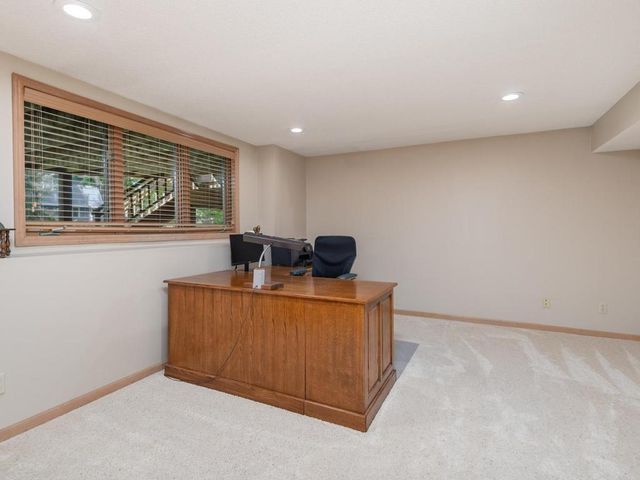 8401 Passfield Turn, Maple Grove, MN 55311