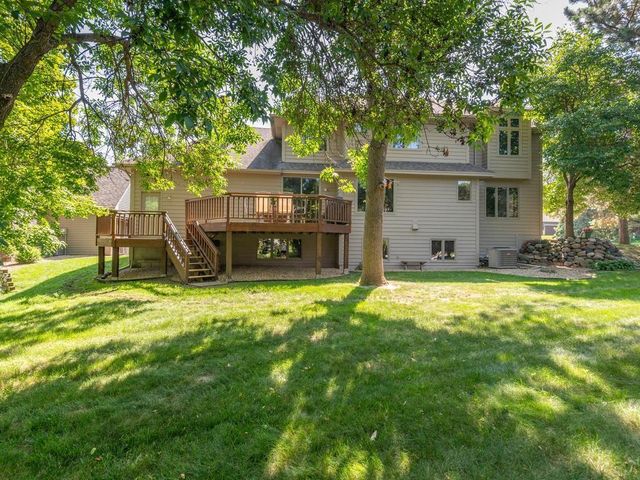 8401 Passfield Turn, Maple Grove, MN 55311