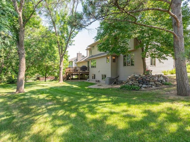 8401 Passfield Turn, Maple Grove, MN 55311
